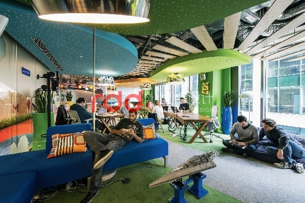 德國柏林 Google 辦公室設計，用夢幻來形容再貼切不過了-0.jpg