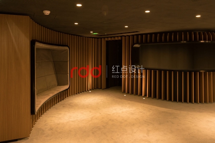 LV的辦公室設(shè)計(jì)裝修，簡(jiǎn)直就是網(wǎng)紅打卡勝地啊-7.jpg